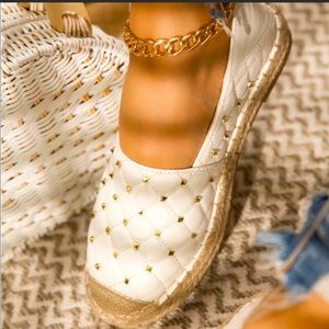 Espadrilles w Gold Studs
